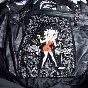 Betty boop lg pursue